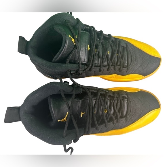 Air Jordan 12 Retro "University Gold" Men US size 11 - Picture 2 of 12